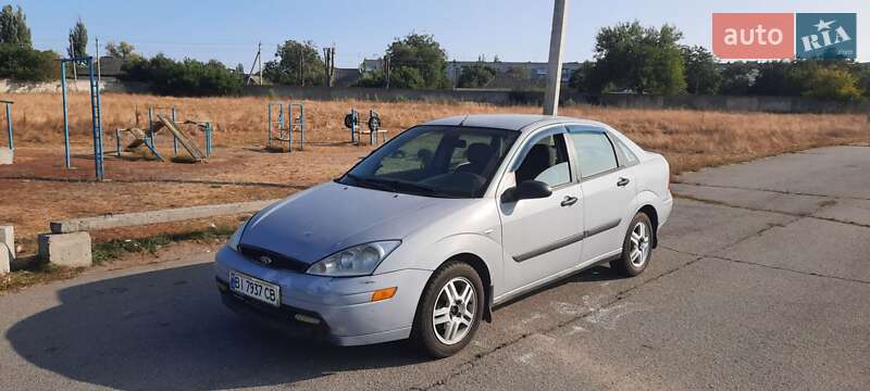 Седан Ford Focus 2002 в Власовке