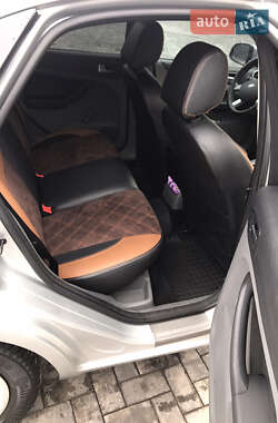 Седан Ford Focus 2008 в 