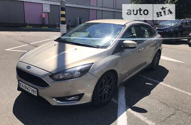 Седан Ford Focus 2015 в Киеве