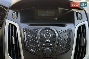 Хетчбек Ford Focus 2014 в 