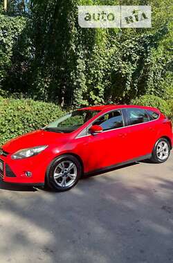 Хэтчбек Ford Focus 2011 в Львове