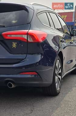 Универсал Ford Focus 2018 в 