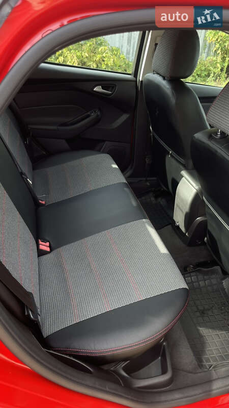Седан Ford Focus 2014 в Чернігові