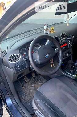 Седан Ford Focus 2007 в Новой Водолаге