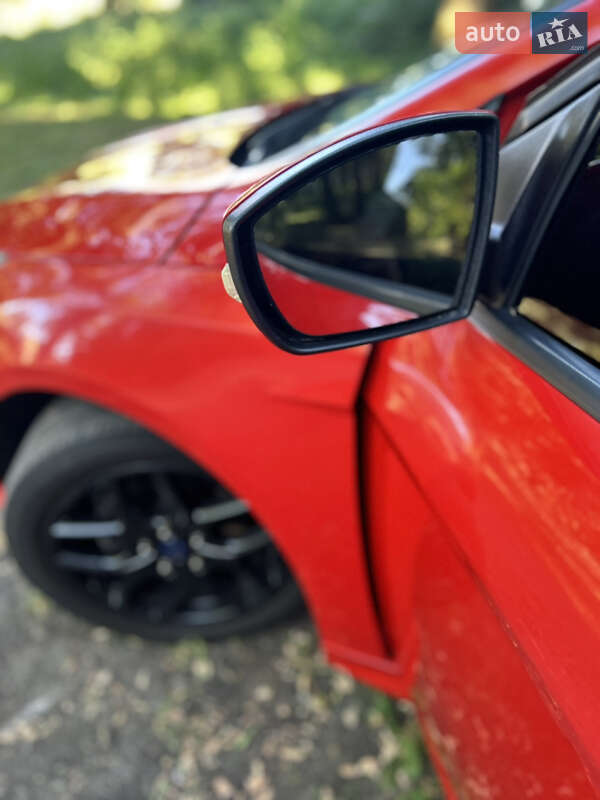 Седан Ford Focus 2015 в Чернигове фото 19 Седан Ford Focus 2015 в Чернигове