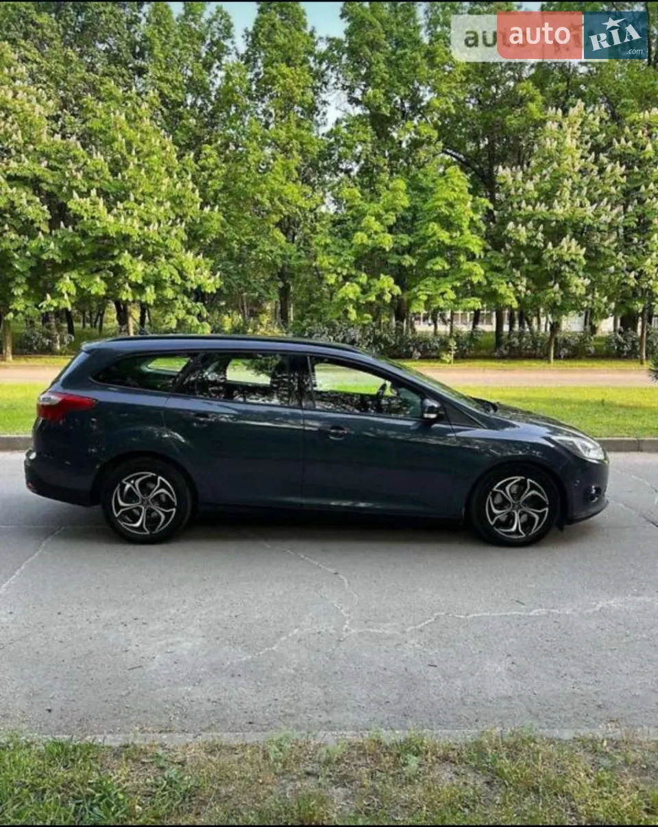 2013 Ford Focus - мініатюра 16