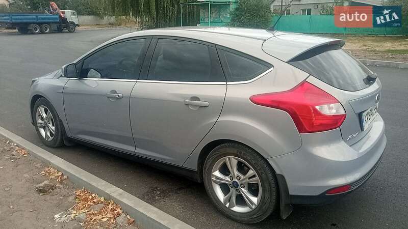 Хэтчбек Ford Focus 2013 в Харькове