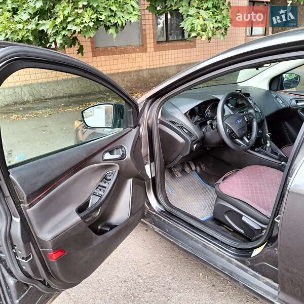 Седан Ford Focus 2017 в Вознесенську