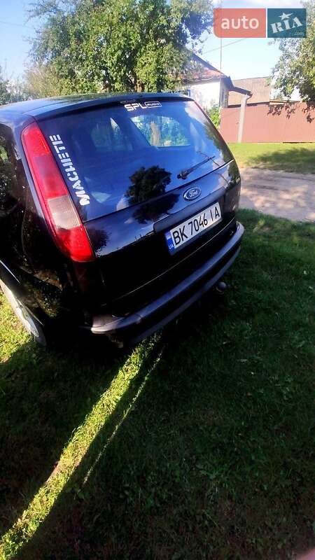 Универсал Ford Focus 2006 в Сарнах