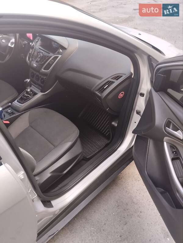 Універсал Ford Focus 2012 в Шепетівці