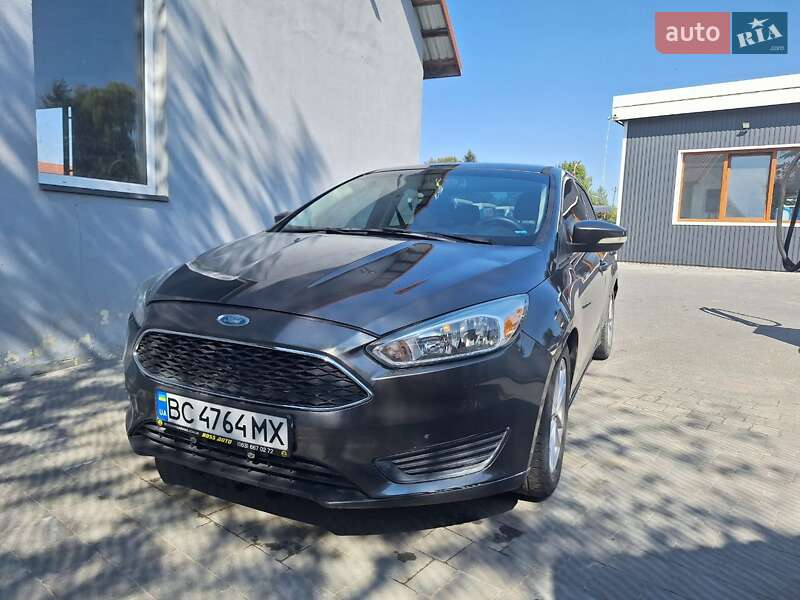 Седан Ford Focus 2015 в Львове
