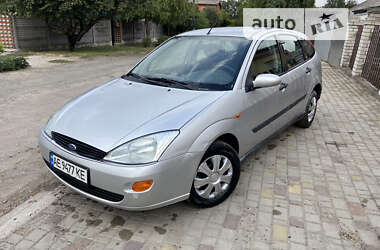 Хэтчбек Ford Focus 1999 в Днепре