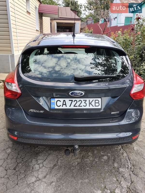 Хэтчбек Ford Focus 2012 в Новоархангельске