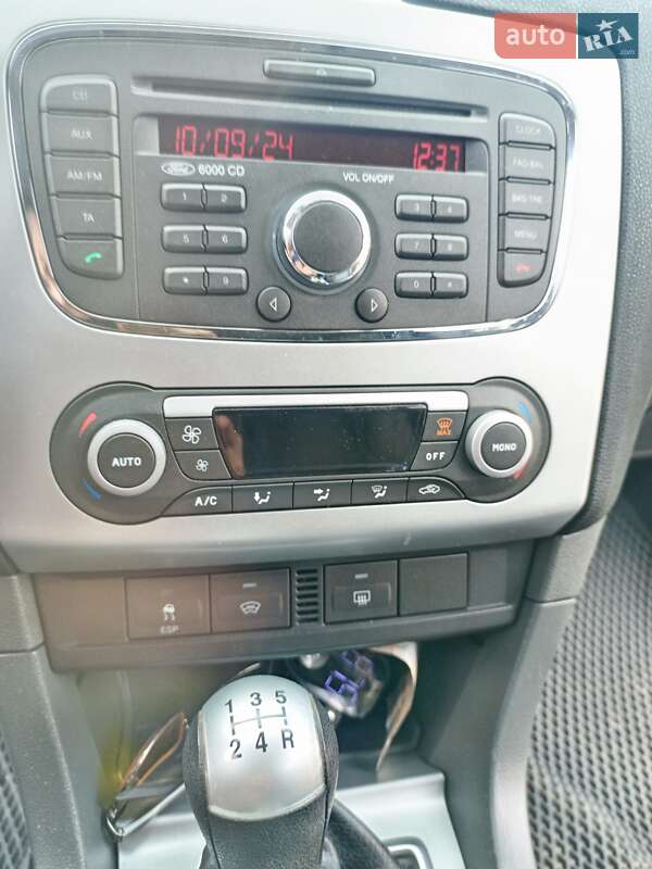 Универсал Ford Focus 2007 в Дубровице