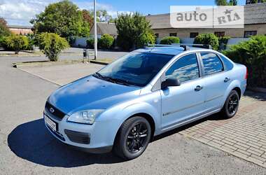 Седан Ford Focus 2005 в Ужгороді