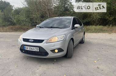 Хэтчбек Ford Focus 2010 в Светловодске