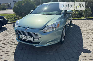 Хэтчбек Ford Focus 2012 в Мукачево