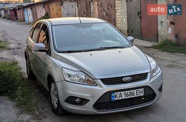 Хэтчбек Ford Focus 2011 в Киеве