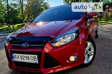 Хэтчбек Ford Focus 2013 в Песочине