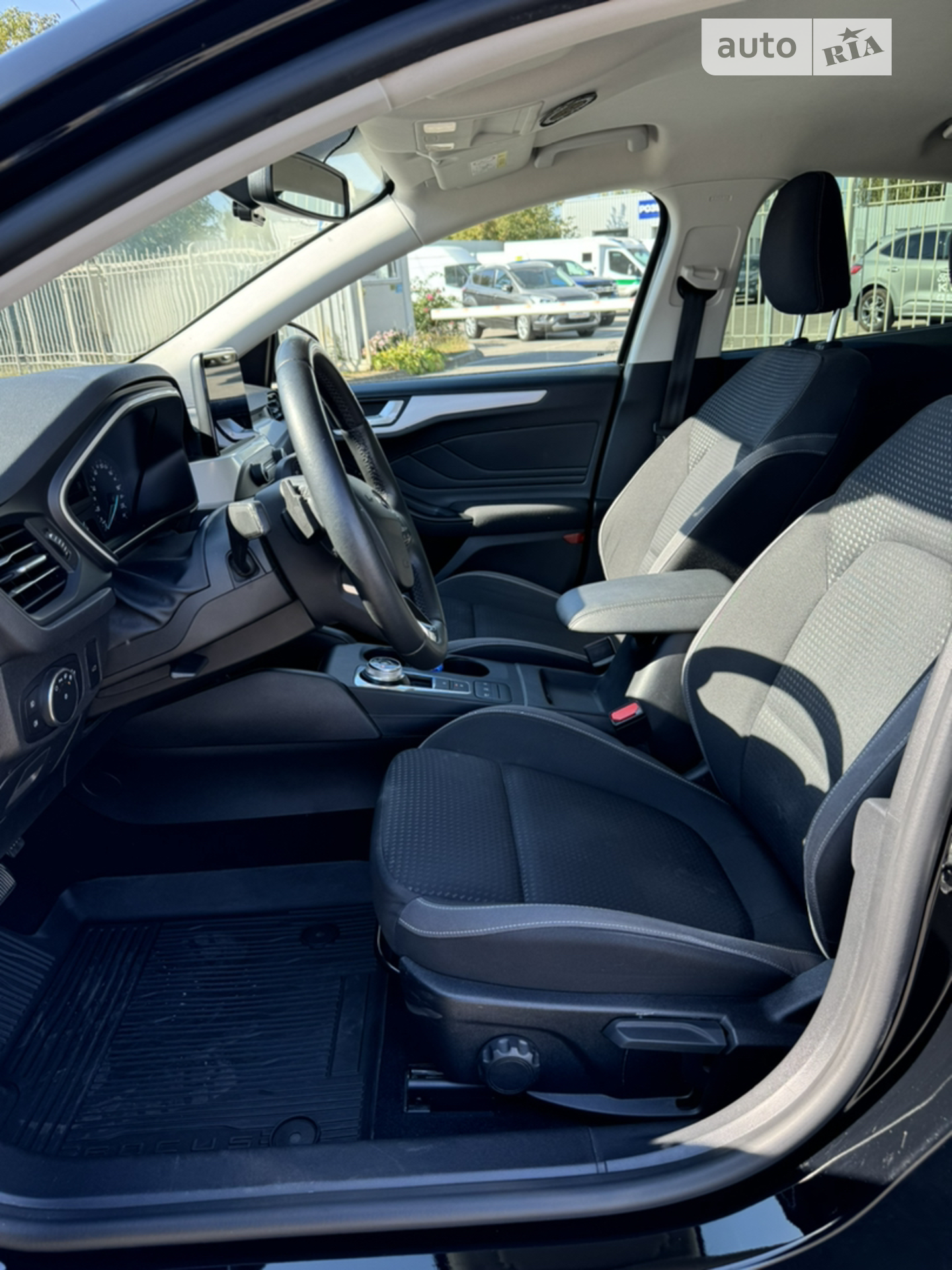 2019 Ford Focus - мініатюра 13