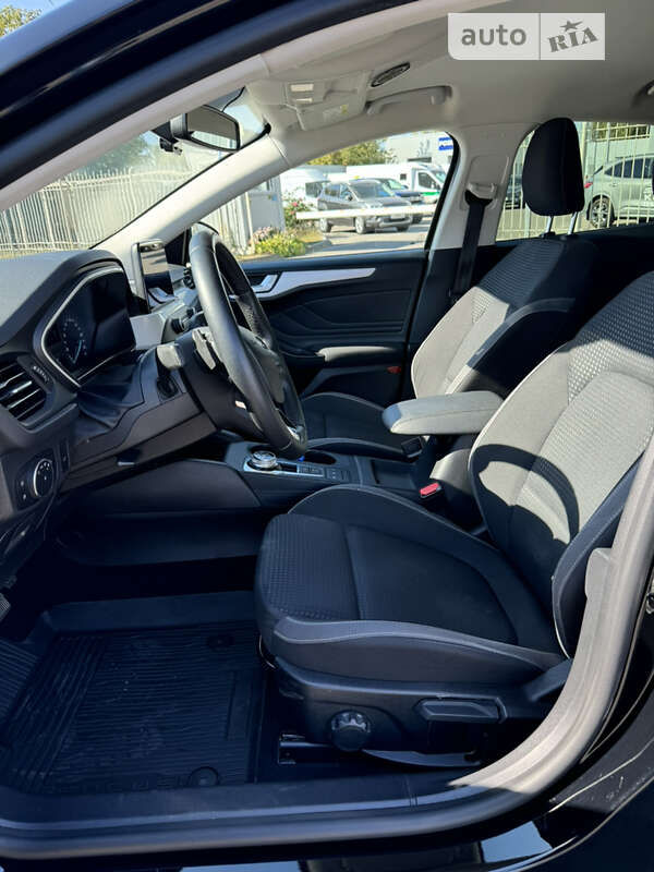 Седан Ford Focus 2019 в Полтаве