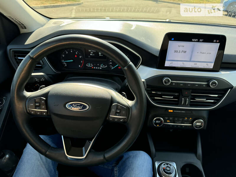 Седан Ford Focus 2019 в Полтаве