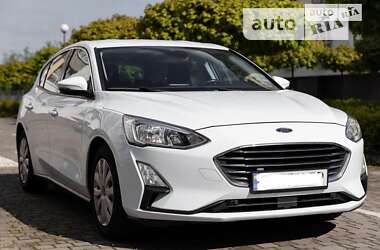 Хэтчбек Ford Focus 2019 в 