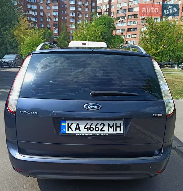 Ford Focus 2010