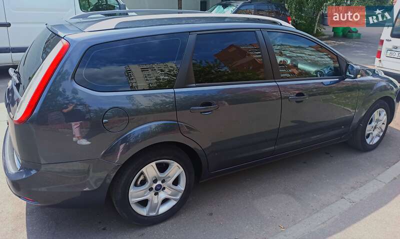 Универсал Ford Focus 2010 в Киеве