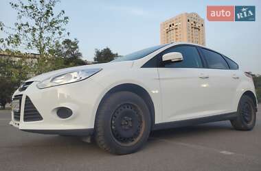 Хэтчбек Ford Focus 2013 в Киеве