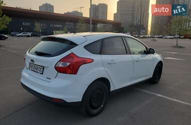 Хэтчбек Ford Focus 2013 в Киеве