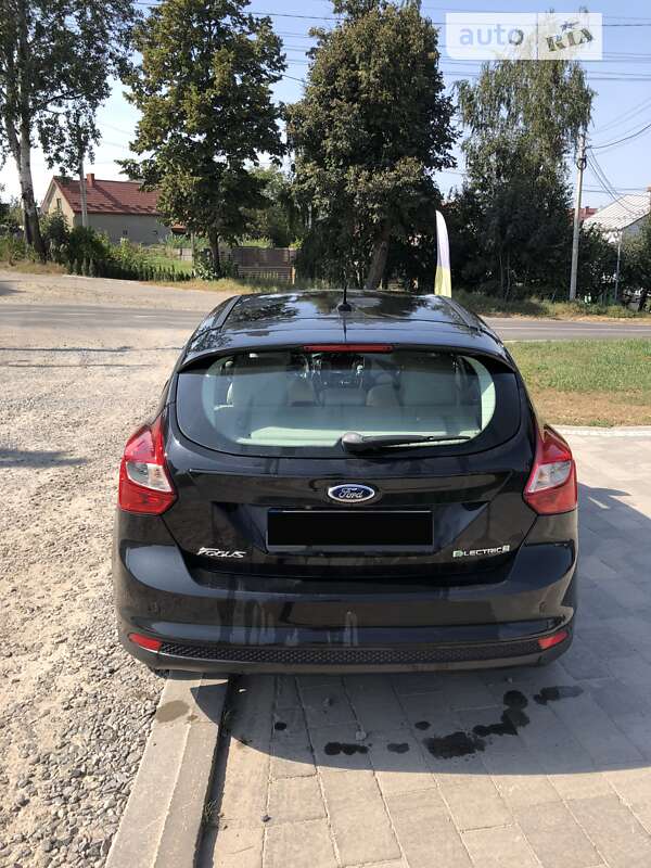 Хетчбек Ford Focus 2012 в Львові