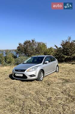 Хетчбек Ford Focus 2010 в 
