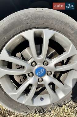 Хэтчбек Ford Focus 2010 в Днепре