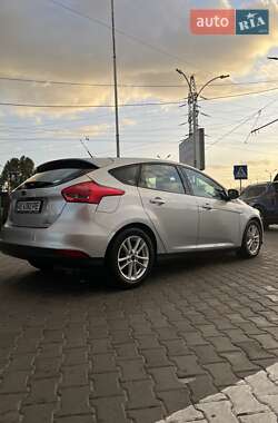 Хэтчбек Ford Focus 2016 в Днепре