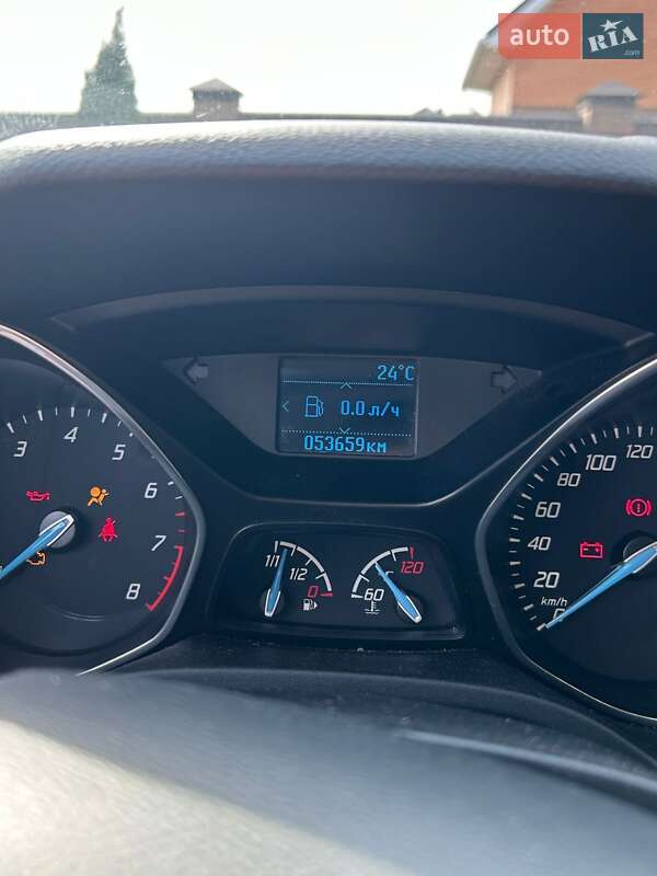 Хэтчбек Ford Focus 2013 в Сумах