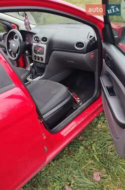 Универсал Ford Focus 2010 в 