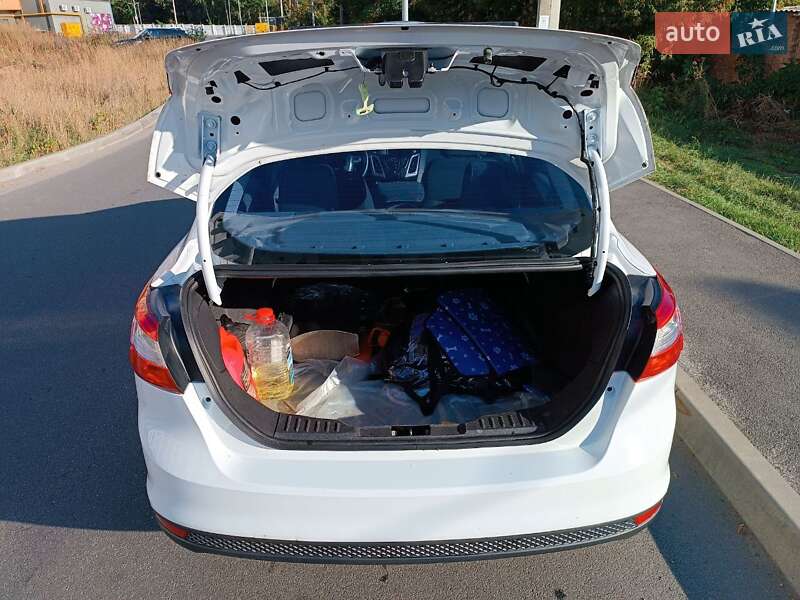 Седан Ford Focus 2014 в Виннице