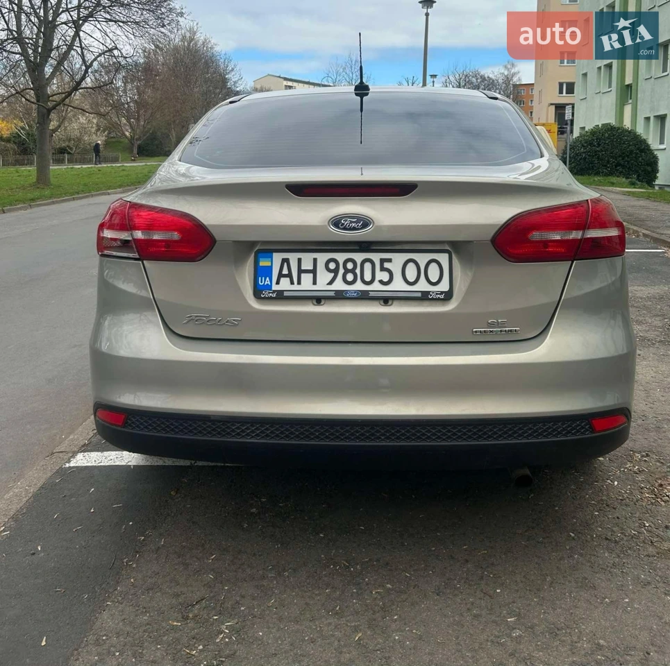 2015 Ford Focus - мініатюра 14