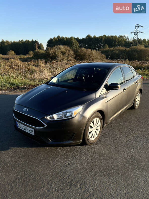 Седан Ford Focus 2017 в Чернигове