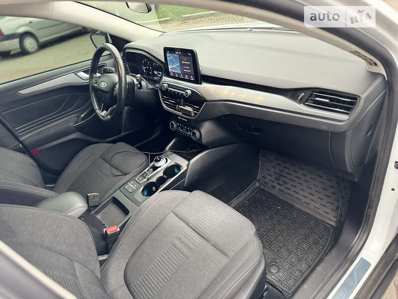 Хэтчбек Ford Focus 2019 в Ужгороде фото 17 Хэтчбек Ford Focus 2019 в Ужгороде