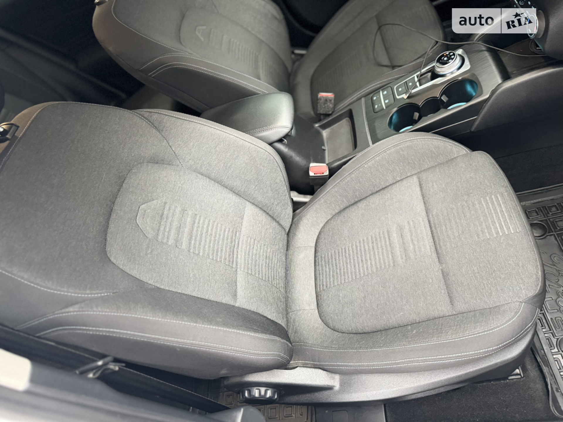 2019 Ford Focus - мініатюра 21