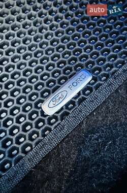 Седан Ford Focus 2017 в 