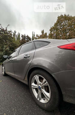 Седан Ford Focus 2013 в Киеве