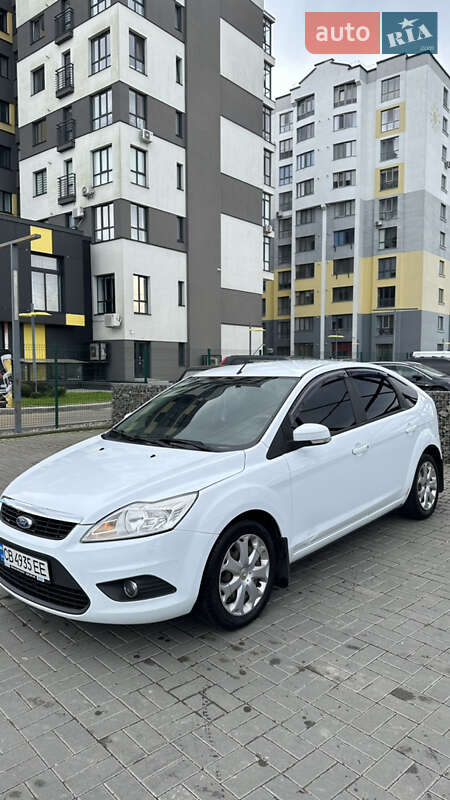 Хэтчбек Ford Focus 2011 в Ивано-Франковске фото 2 Хэтчбек Ford Focus 2011 в Ивано-Франковске