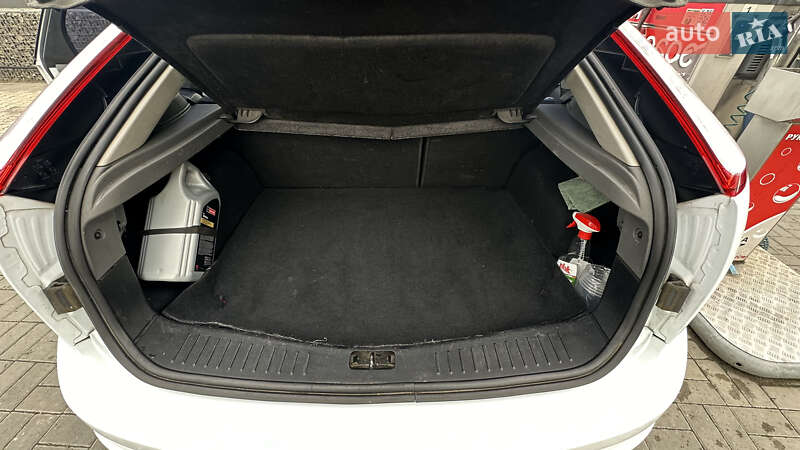Хэтчбек Ford Focus 2011 в Ивано-Франковске фото 11 Хэтчбек Ford Focus 2011 в Ивано-Франковске
