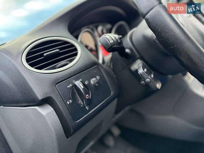 Універсал Ford Focus 2009 в Стебнику