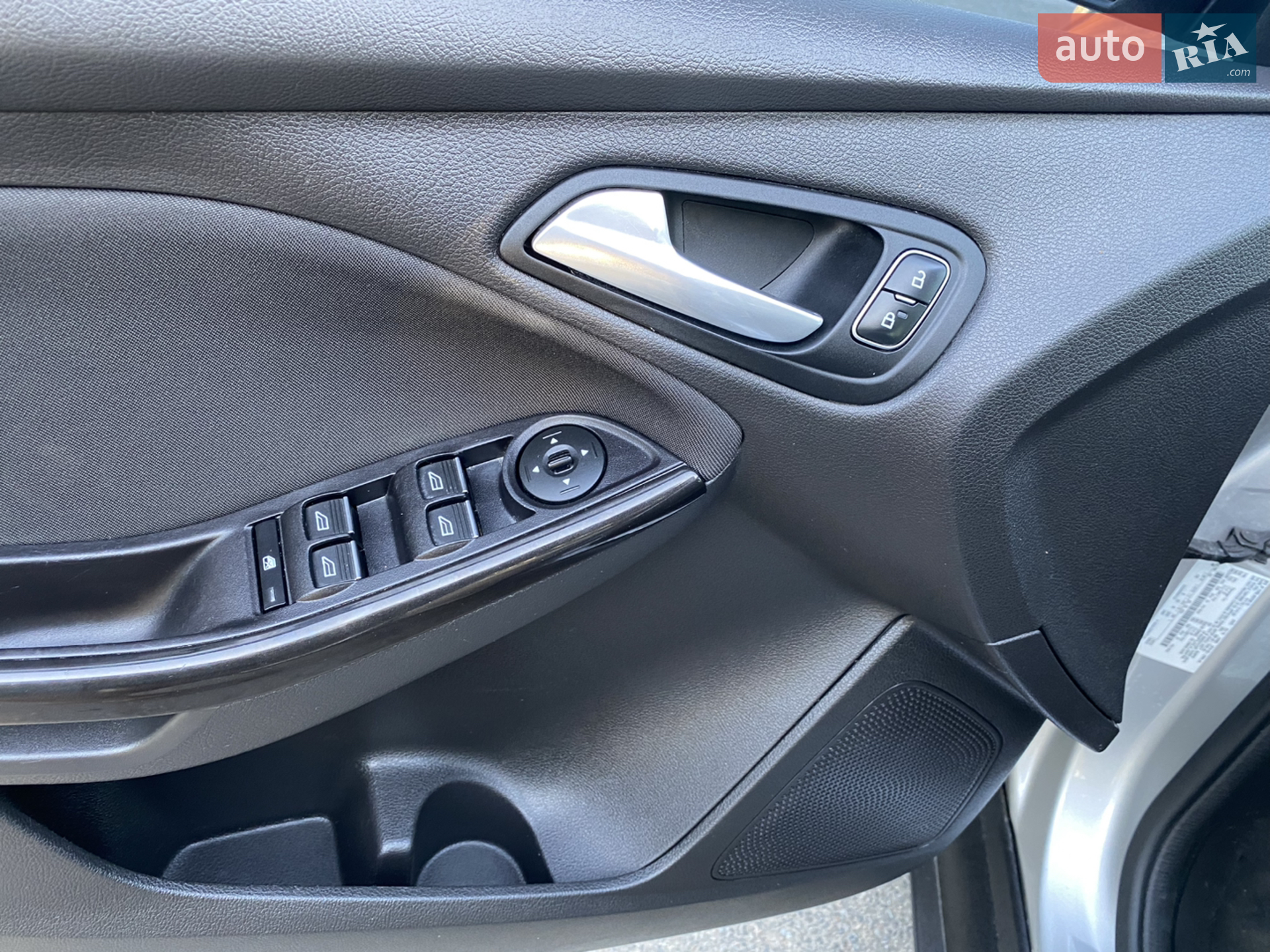 2018 Ford Focus - мініатюра 33