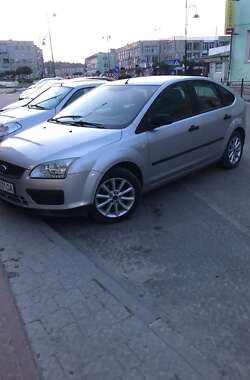 Хэтчбек Ford Focus 2005 в Золочеве