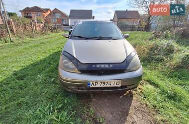 Седан Ford Focus 2002 в 